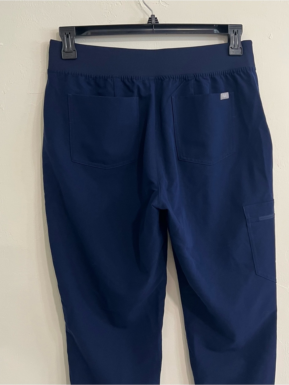 Figs Zamora Navy Blue Scrub Pants Size Medium Petite Healthcare Nurse Medical - Picture 5 of 6